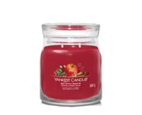 Yankee Candle vonná svíčka Signature ve skle střední Red Apple Wreath 368g Červená