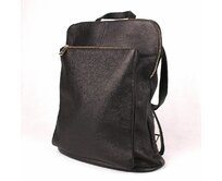 Černý kožený batoh/crossbody kabelka no. 21 o obsahu cca. 7 l černá, kůže