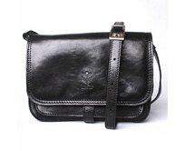 Černá středně velká kožená crossbody kabelka no. 444 černá, kůže