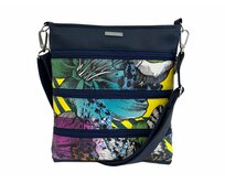 Středně velká celekoženková crossbody Dariana Middle no. 2135 vícebarevná, koženka, polyester