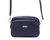 Malá kožená tmavěmodrá crossbody kabelka Mia More no. 062 tmavěmodrá, kůže