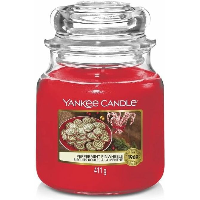 Yankee Candle vonná svíčka Classic ve skle střední Peppermint Pinwheels411 g Fialová