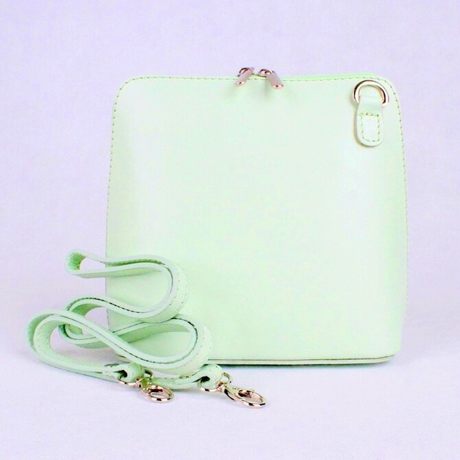 Světlezelená malá kožená crossbody kabelka no. 55 zelená, kůže